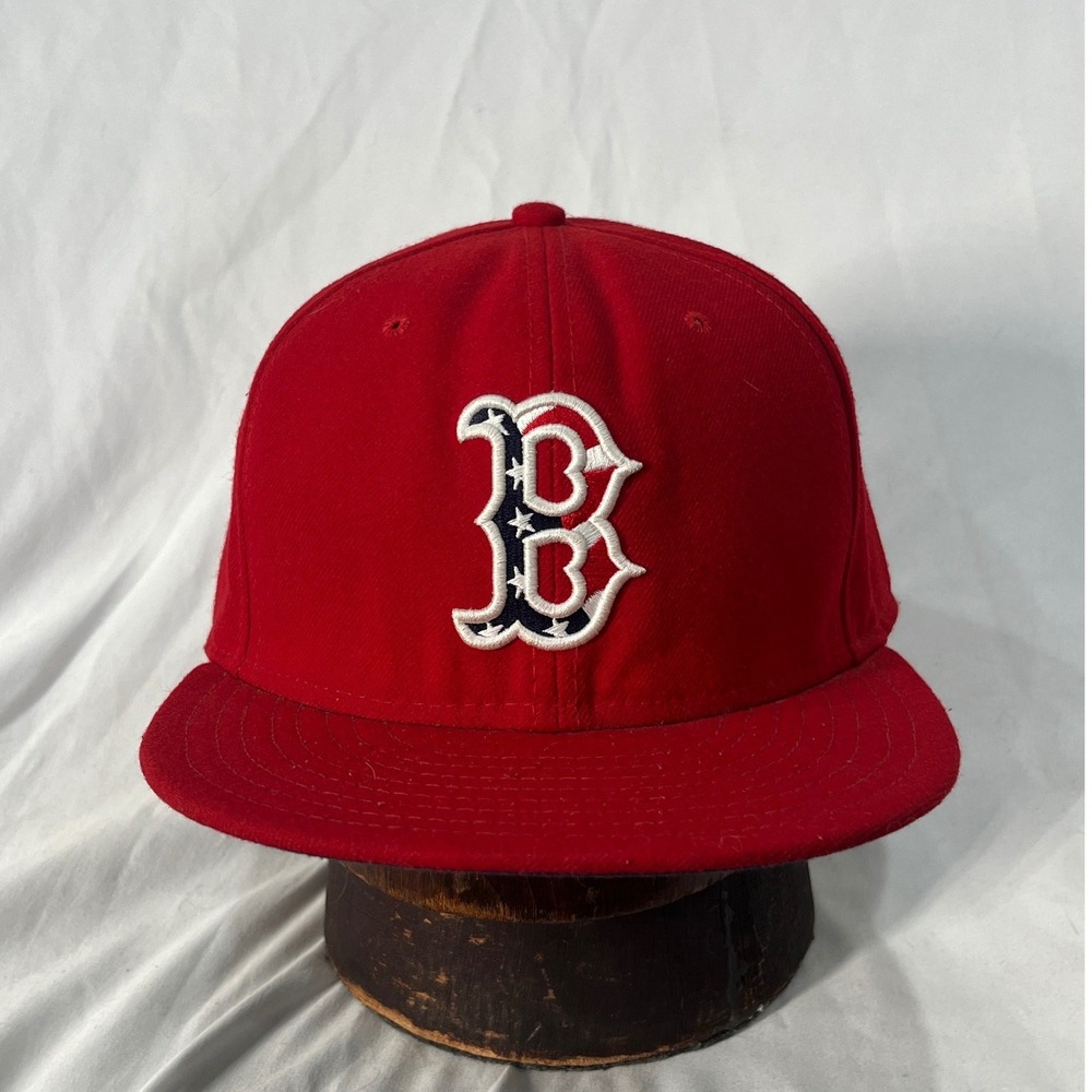 New Era Boston Red Sox Hat Red White Blue USA Flag Fitted Size 7 7/8 62.5cm